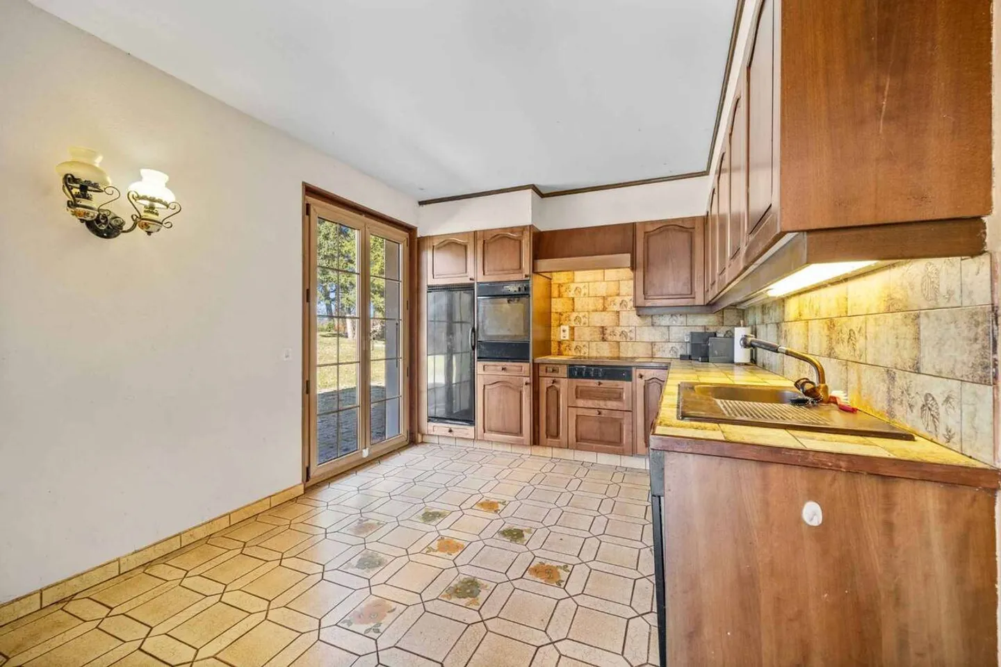 Magnifica casa indipendente di 7,5 locali con grande giardino - Foto 6 di 13