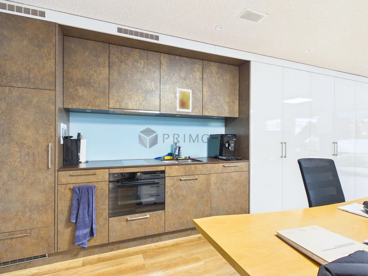 Modern office and commercial space in Minergie-Eco standard in a central location in Wädenswil - Photo 2 of 8