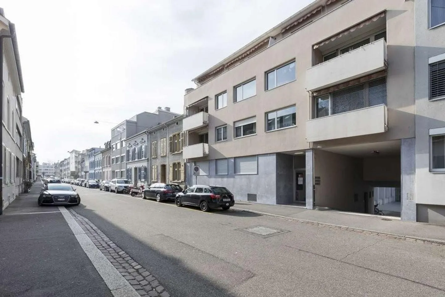 Espace commercial attrayant dans le quartier calme de Spalentor - Photo 1 sur 6