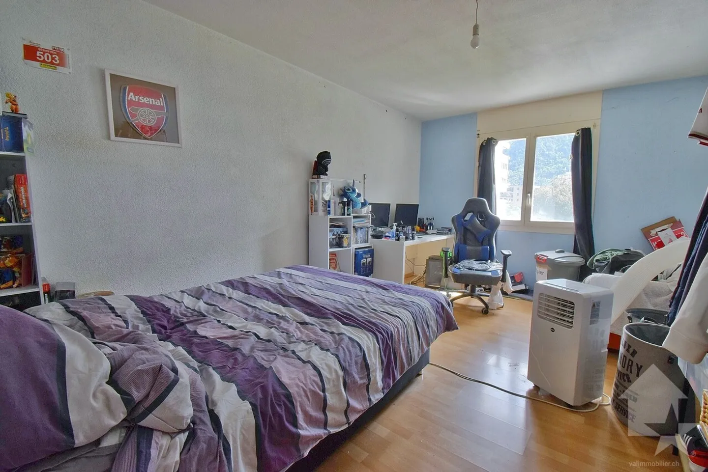 Close to the train station, 4.5 rooms with 3 indoor parking spaces - Photo 12 of 15