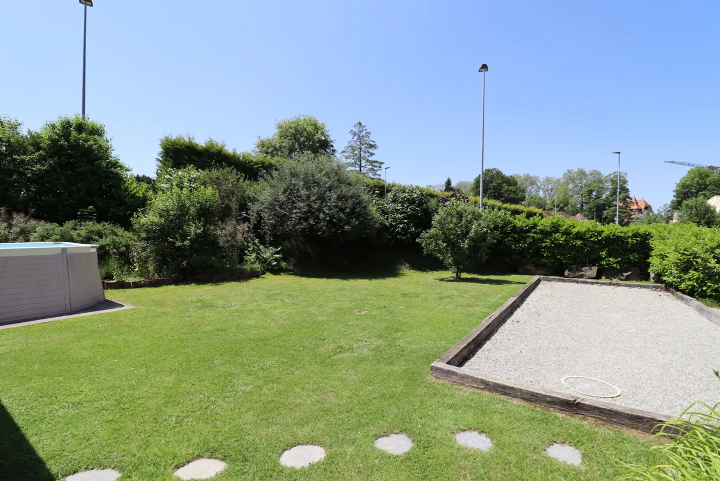 Splendida villa di 5,5 p. + 2,5 p. indipendente al piano terra - Foto 5 di 7