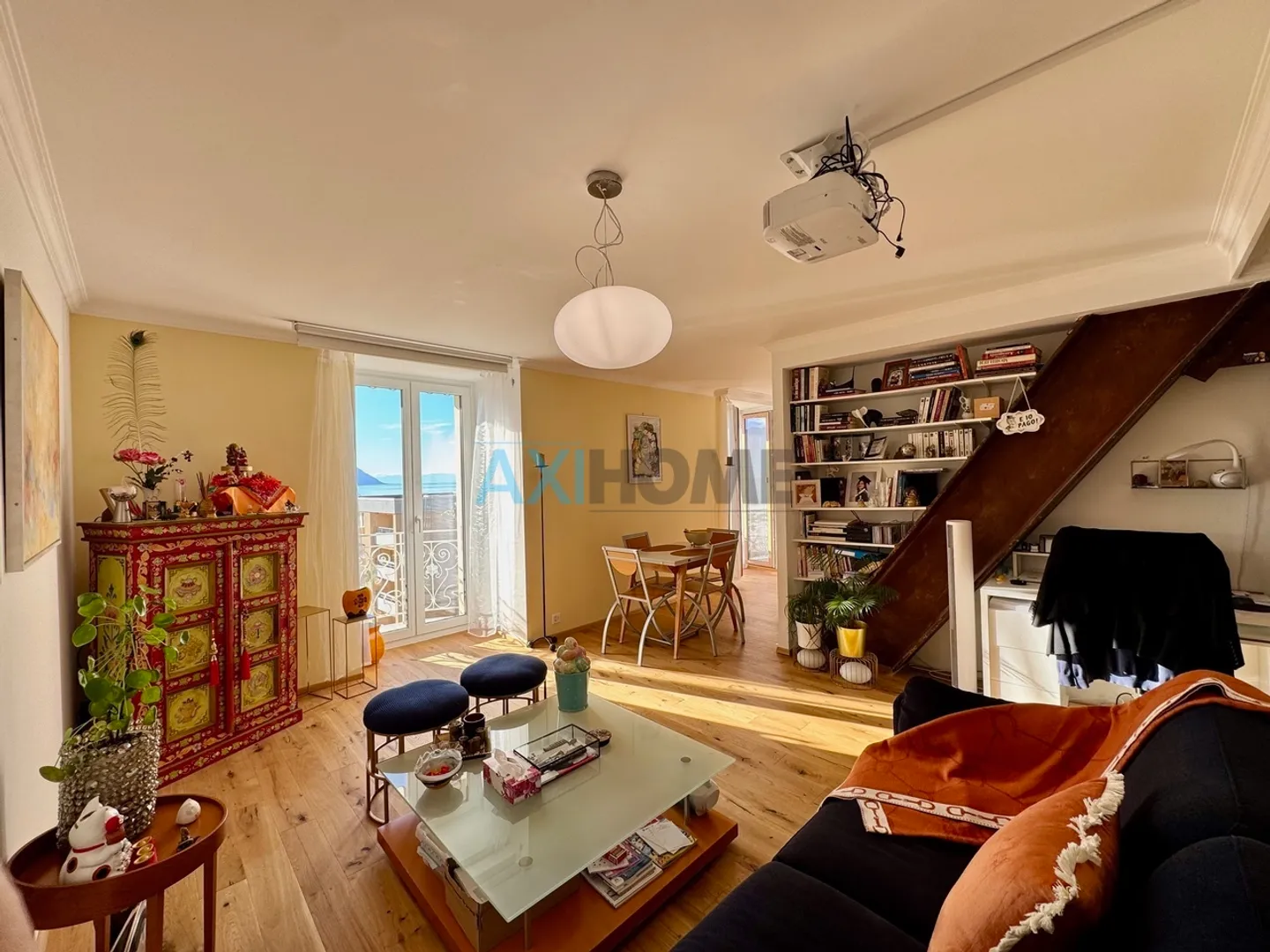 EXKLUSIV, nur wenige Schritte vom See entfernt mit außergewöhnlichem Blick - Foto 6 von 18