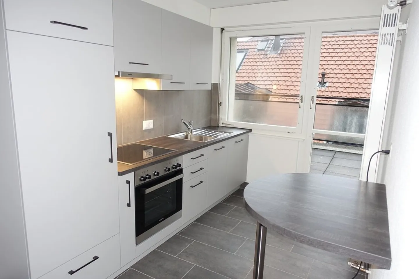 Schönes Apartment mit Terrasse - Foto 1 von 8