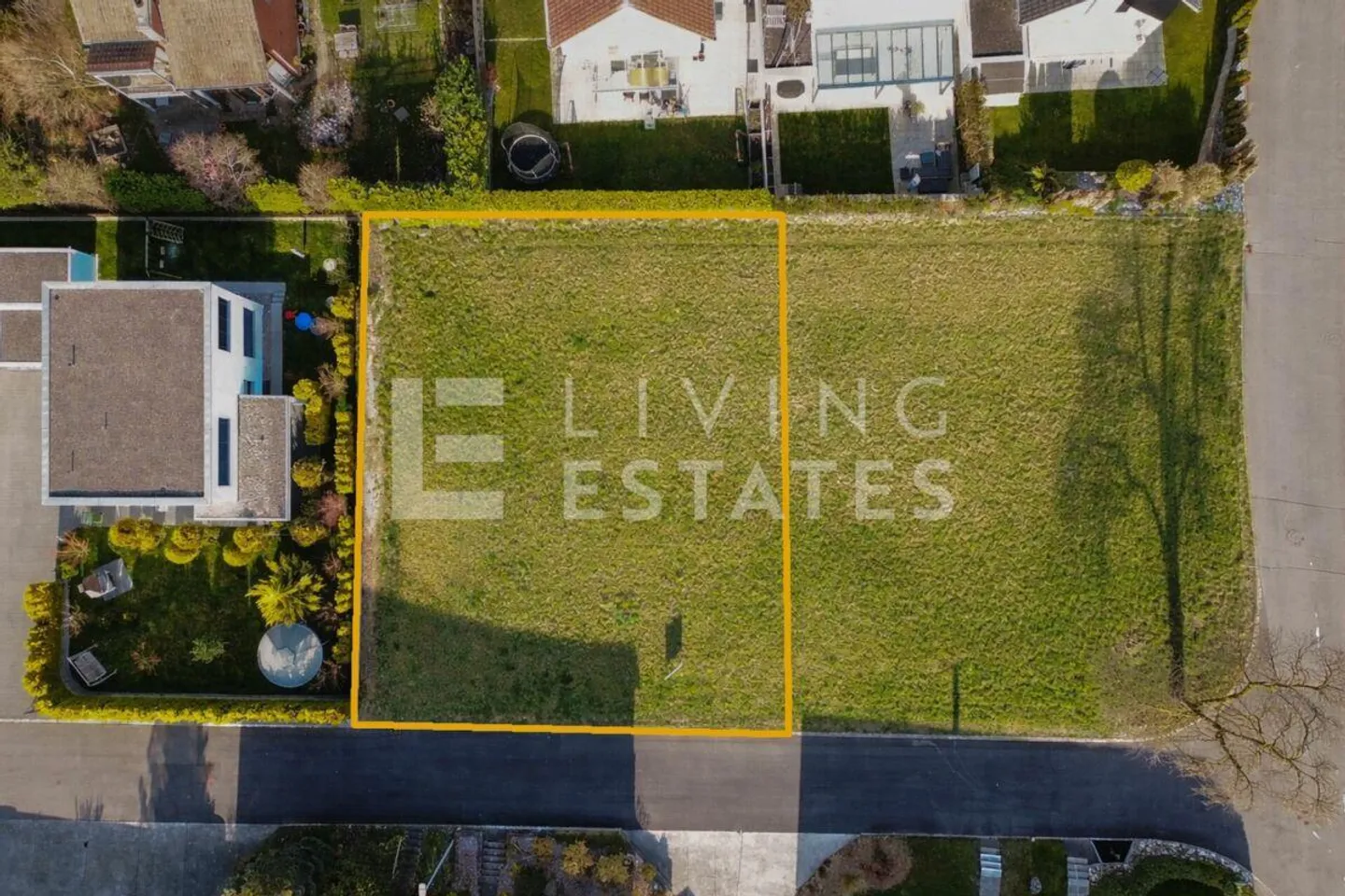 SHAPE YOUR FUTURE - SUNNY BUILDING LAND IN A DESIRABLE LOCATION - Photo 2 of 6