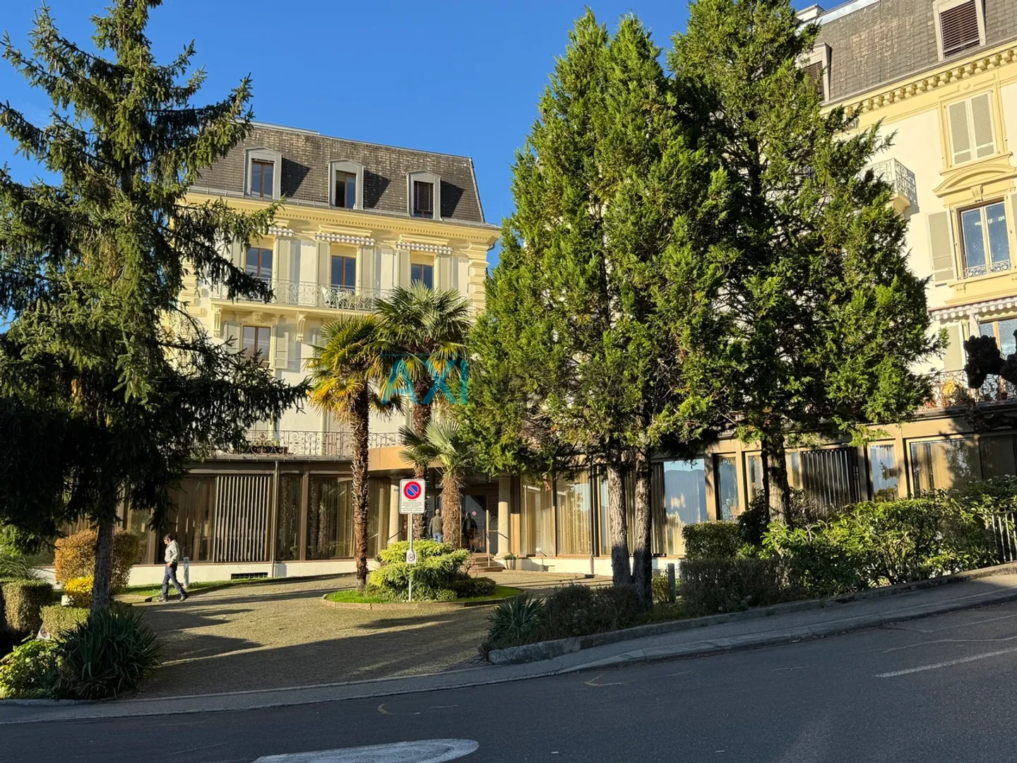 EXKLUSIV, nur wenige Schritte vom See entfernt mit außergewöhnlichem Blick - Foto 16 von 18