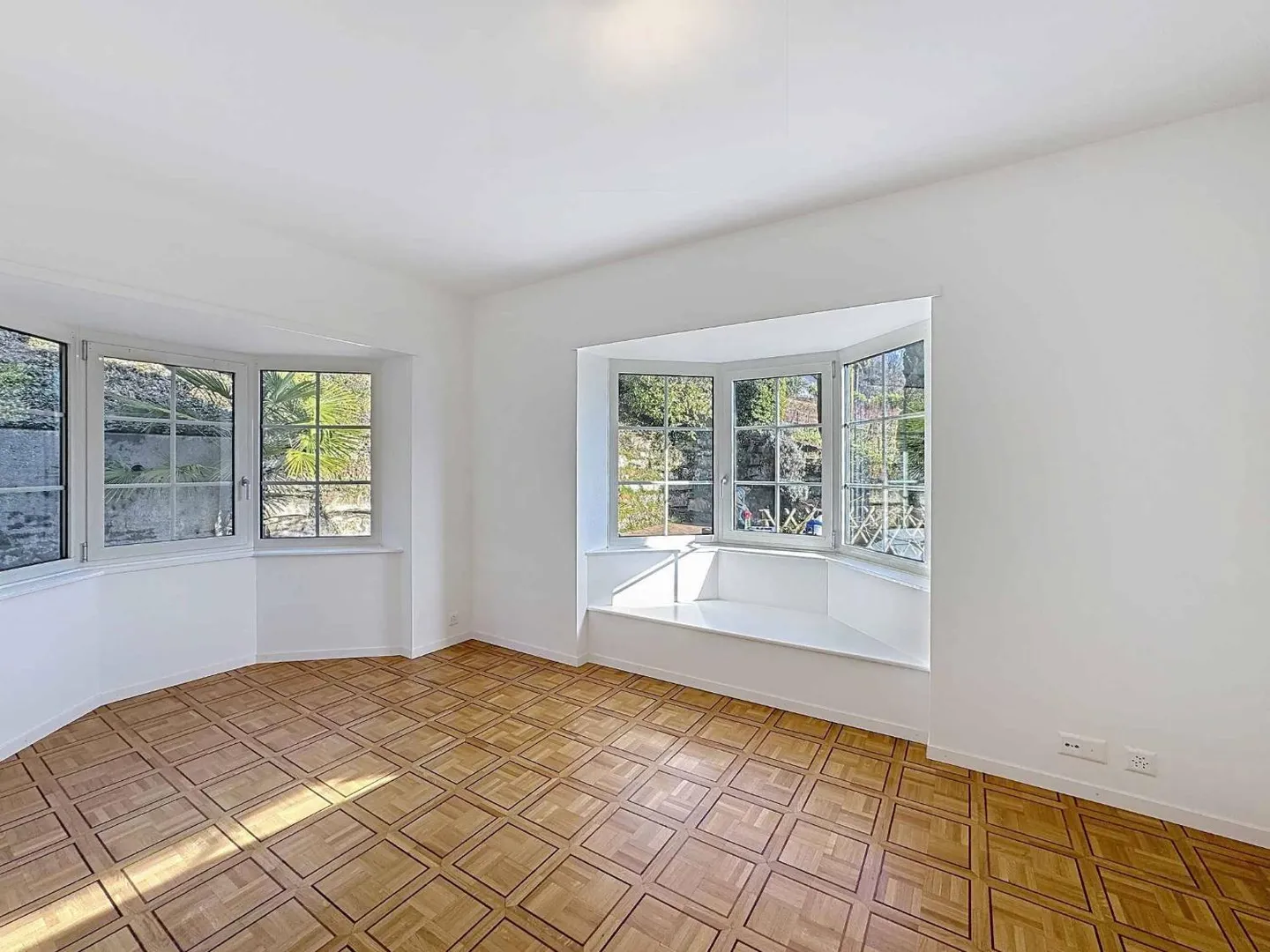 4,5 Zimmer von 147 m2 mit großer Terrasse und privatem Garten - Foto 12 von 13