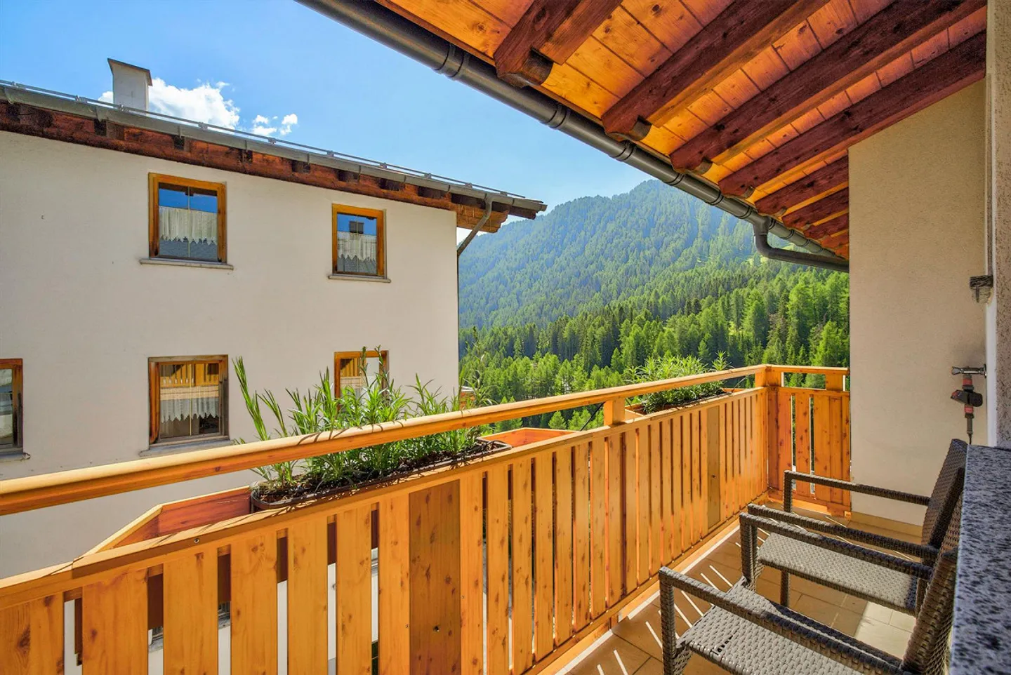 Appartamento di 3.5 locali n. 201 con vista meravigliosa - Foto 4 di 8
