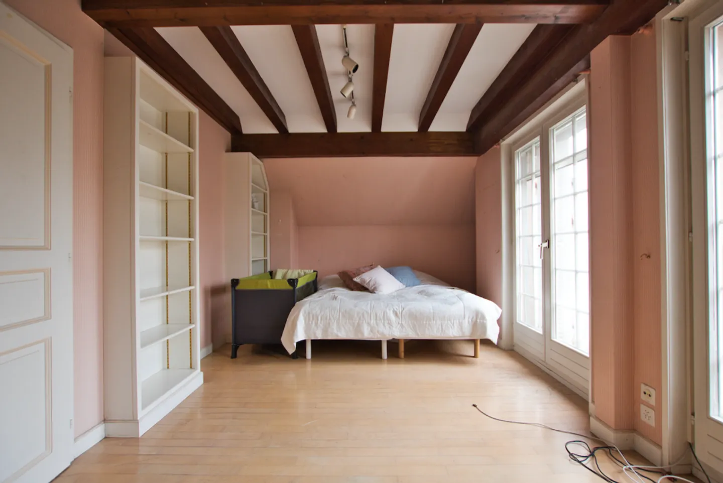 Villa avec un haut standard - Espace bien-être et grand jardin - Photo 12 sur 14