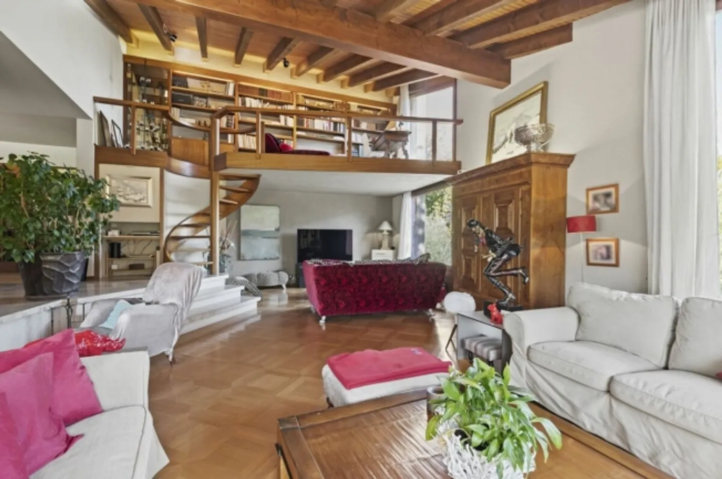 Villa prestigiosa in una posizione da sogno con vista libera - Foto 5 di 13