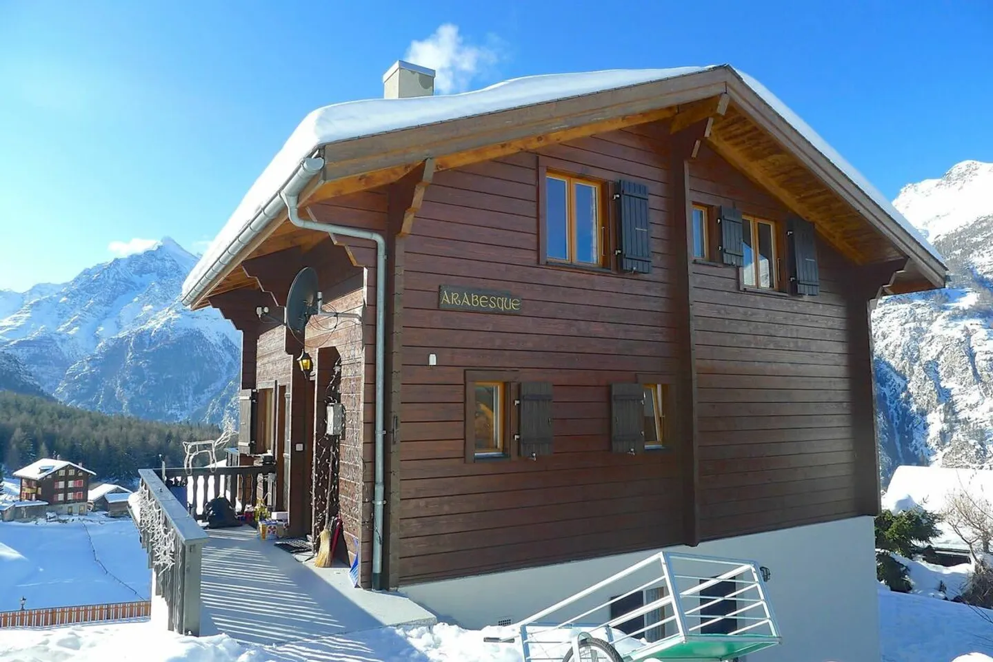 Chalet mit Atemberaubender Aussicht in Grächen - Foto 4 von 13