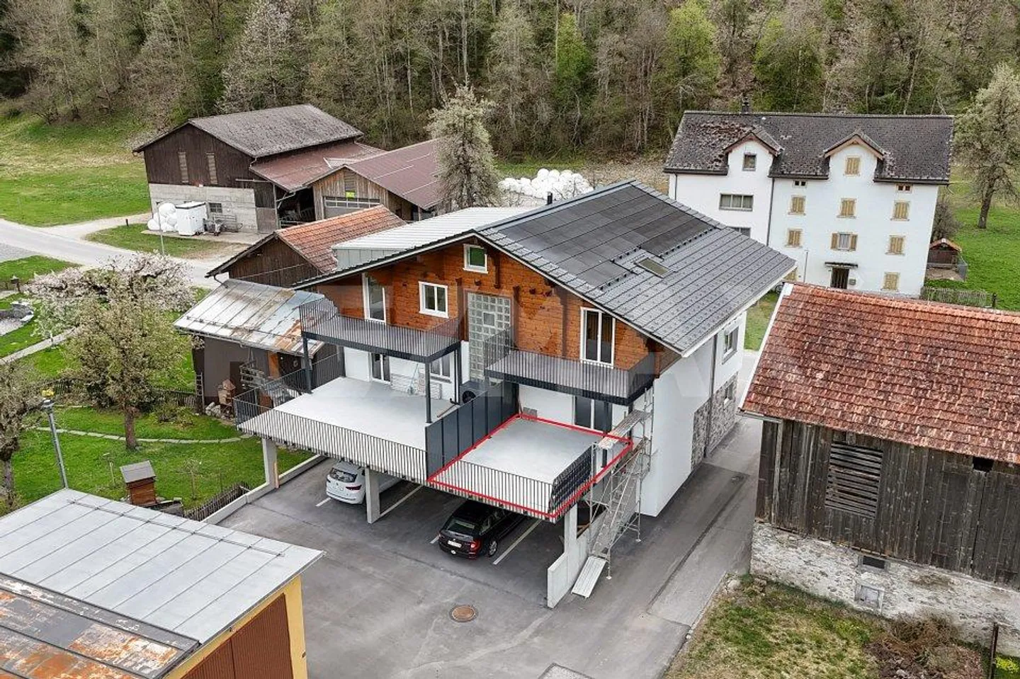 3½ -Zimmer-Wohnung Nr. 3 mit grossem Balkon im 1. OG als Zweitwohnsitz - Foto 2 von 12