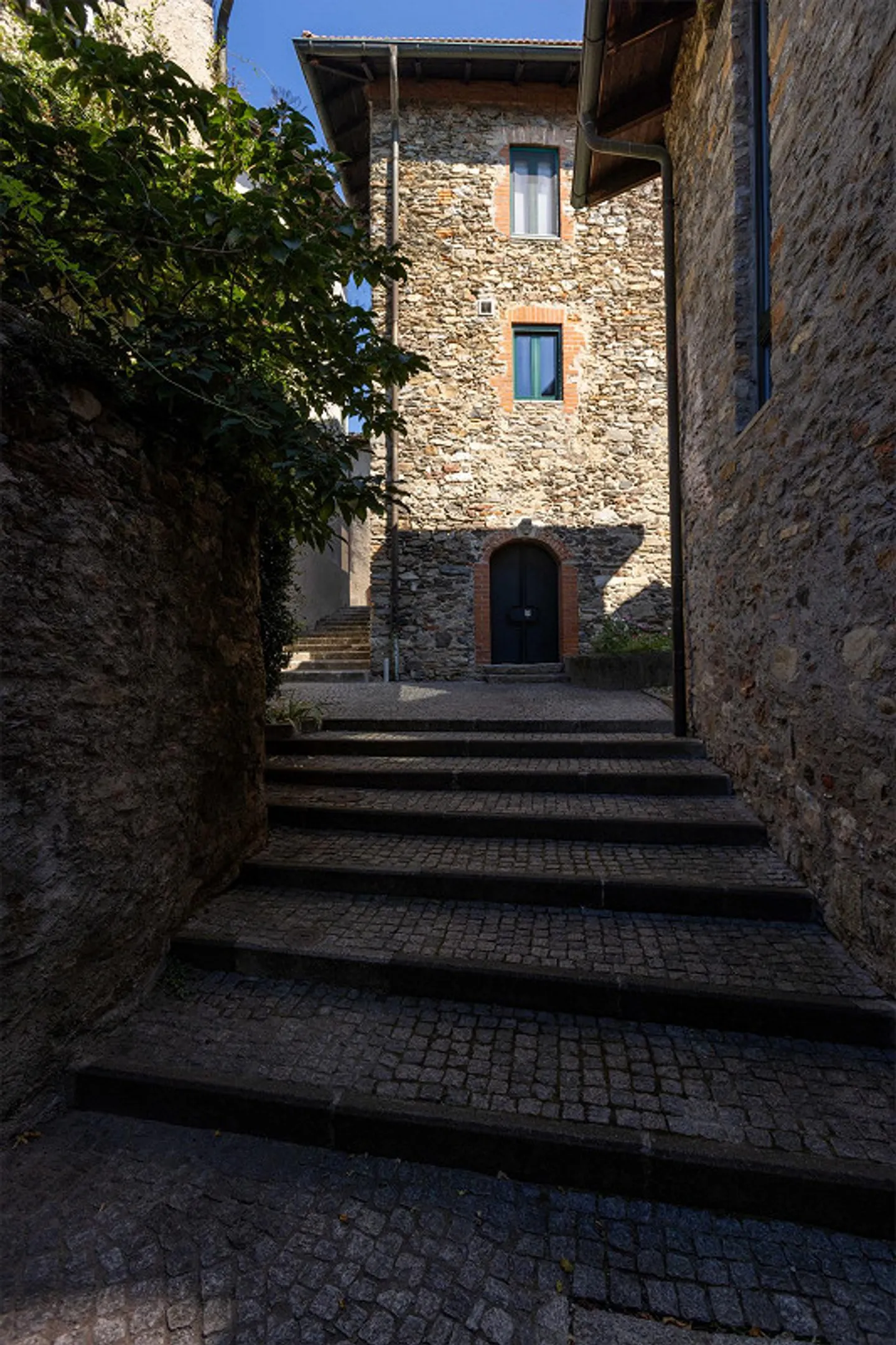 Grande, exclusive et originale propriété au cœur de Muzzano - Photo 3 sur 20
