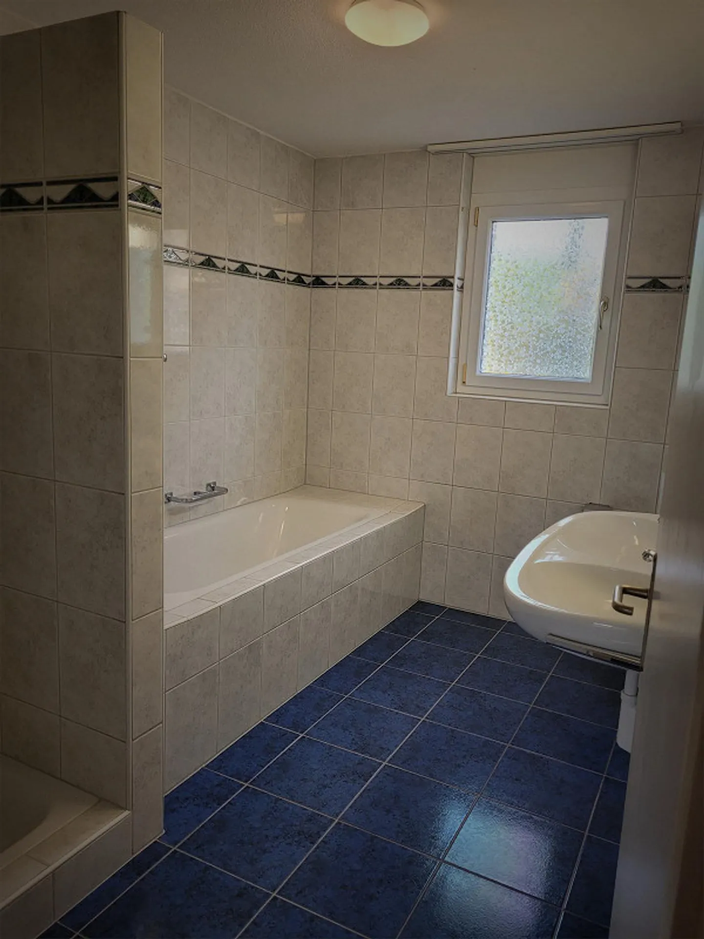 In the heart of Sankt Pelagiberg 5.5 rooms - Photo 13 of 23