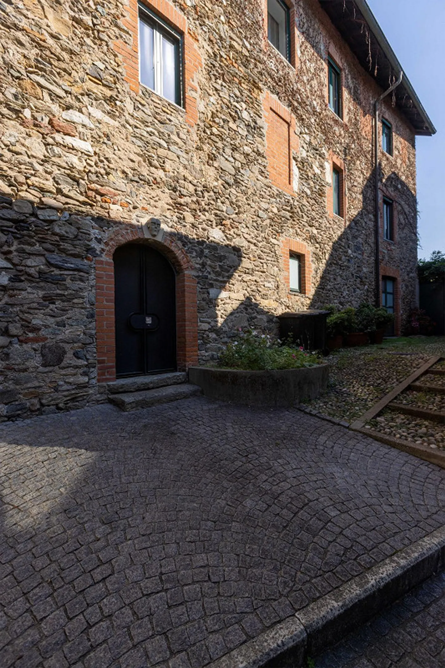 Grande, exclusive et originale propriété au cœur de Muzzano - Photo 8 sur 20