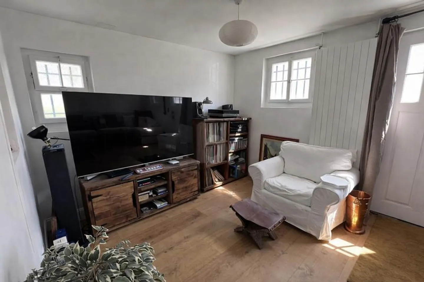 HISTORICAL CHARM, MODERNLY RENOVATED - Photo 3 of 6