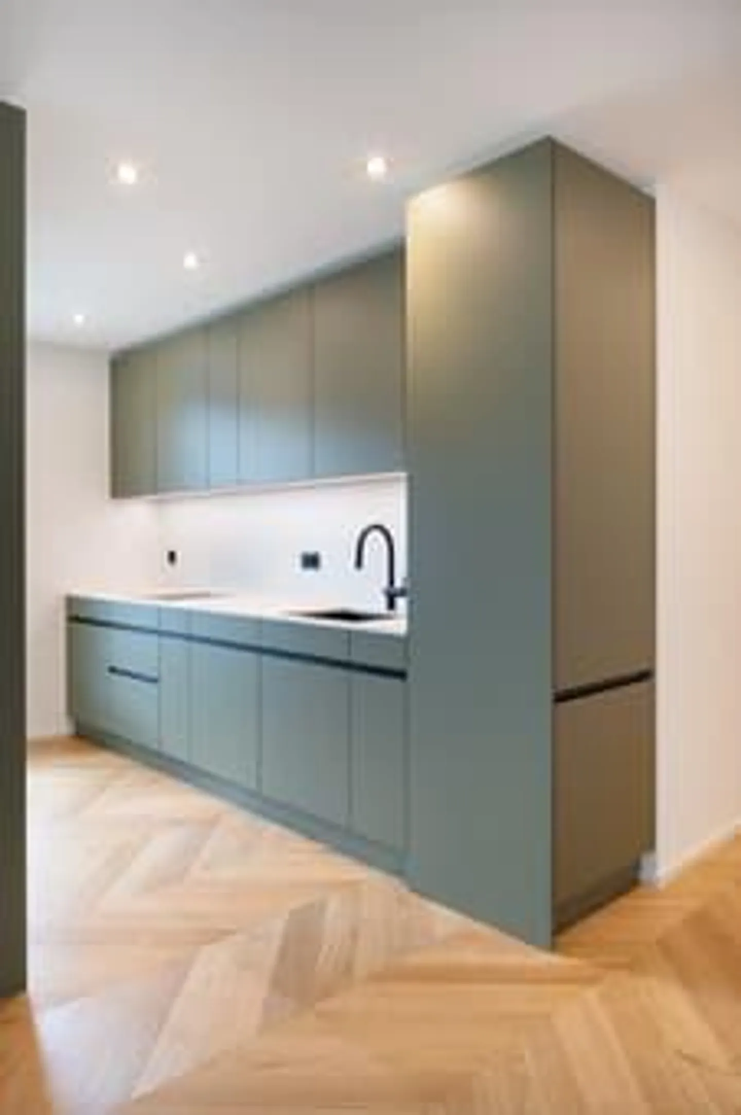 Appartamento 2.5 locali con grande terrazza in un nuovo edificio attraente - Foto 4 di 9