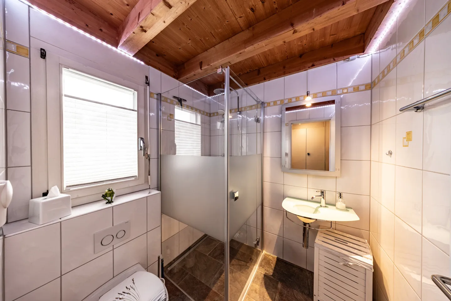 Maison jumelée spacieuse - Photo 9 sur 13