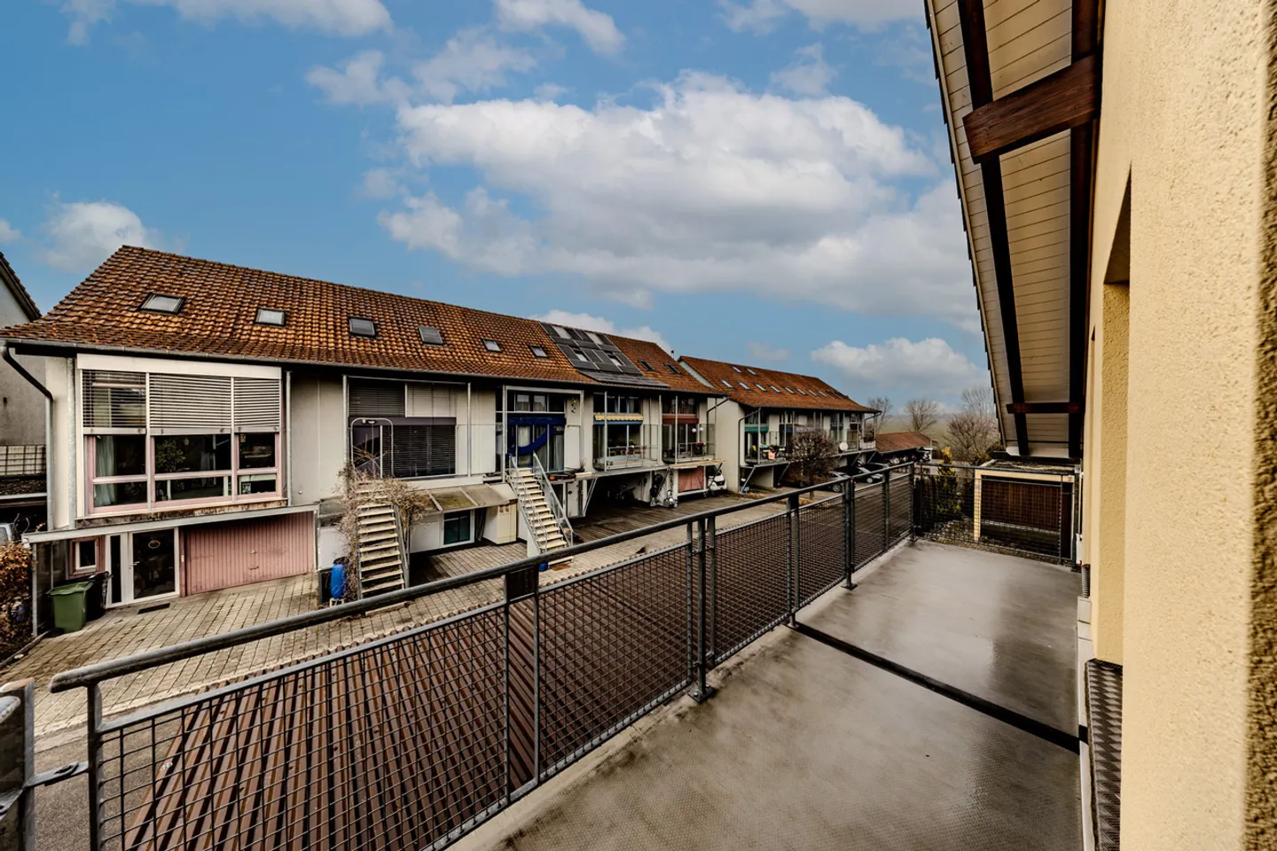 Maison jumelée spacieuse - Photo 11 sur 13