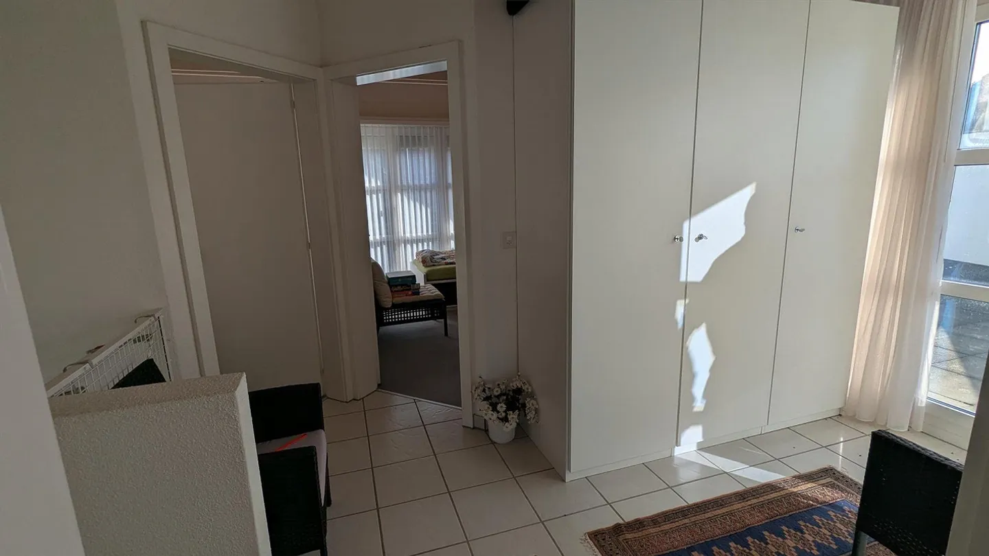 Charming 4.5-room single-family house with stunning views - Photo 8 of 12