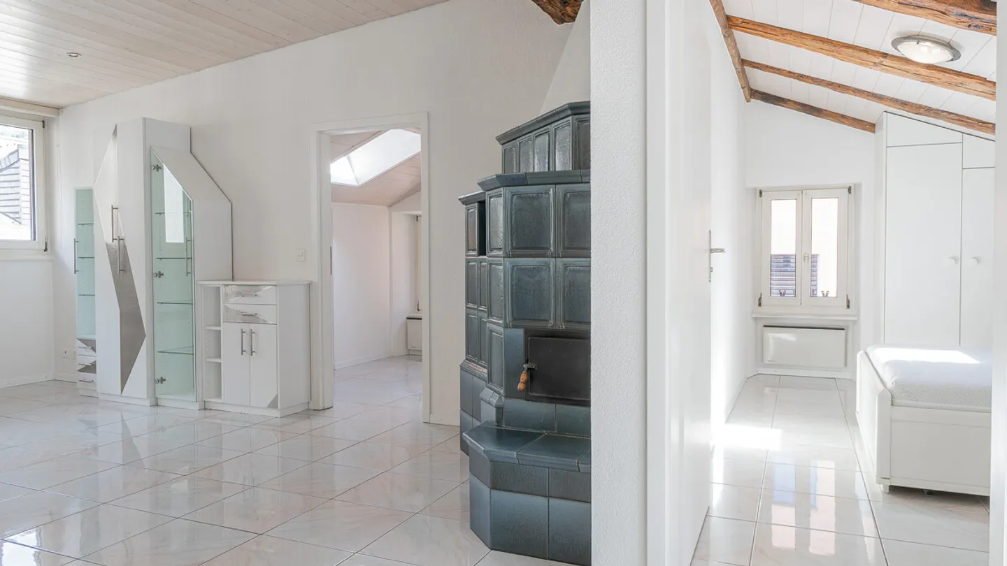 MFH con tre appartamenti e un locale commerciale nel centro di Brig - Foto 6 di 13