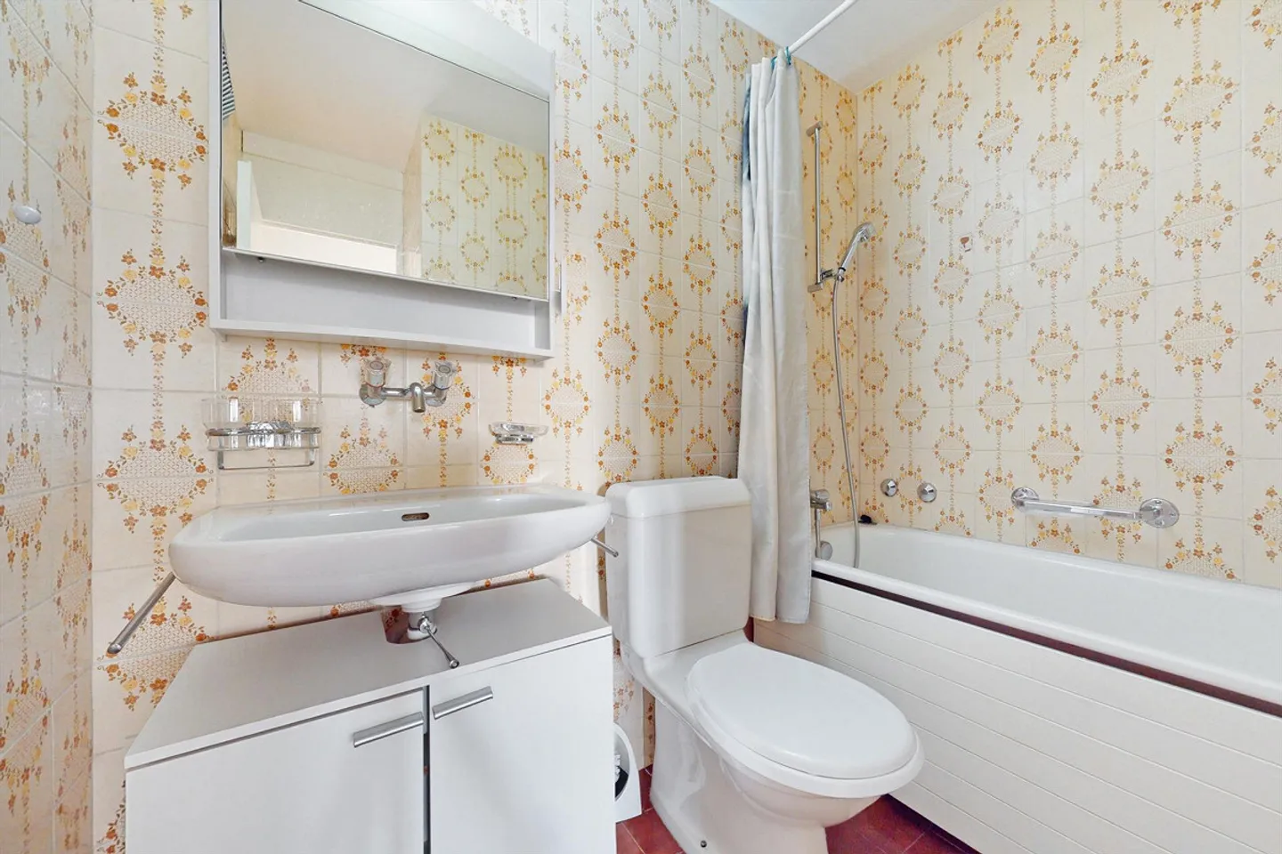 Apartment in the center of Biel! - Photo 7 of 7