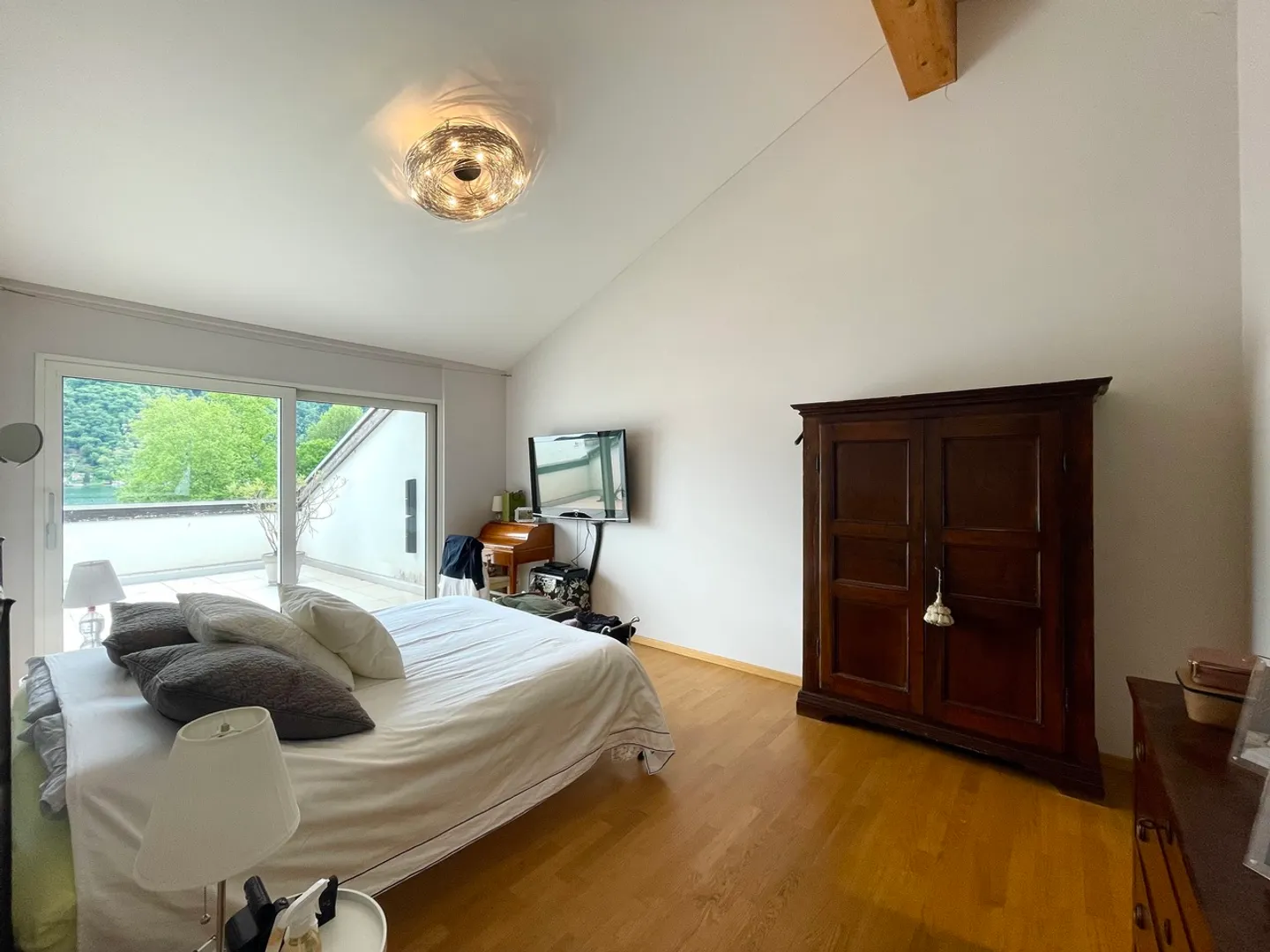 Attico Elegante con Vista Lago - Foto 8 di 20