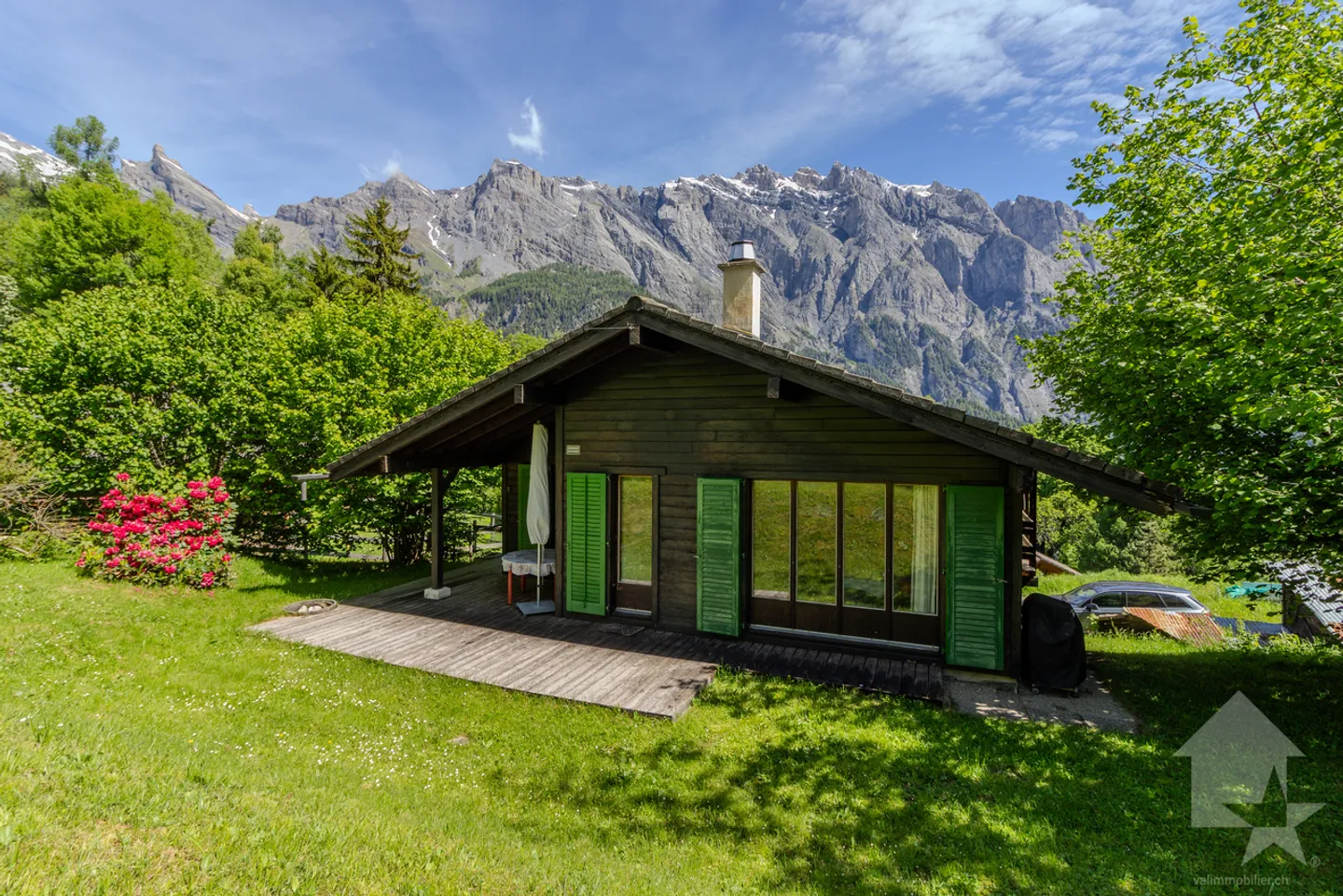 Pretty chalet for sale as a second home - Photo 1 of 20