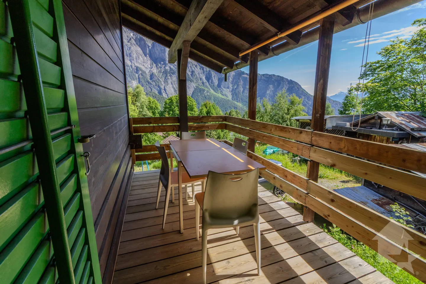Pretty chalet for sale as a second home - Photo 13 of 20
