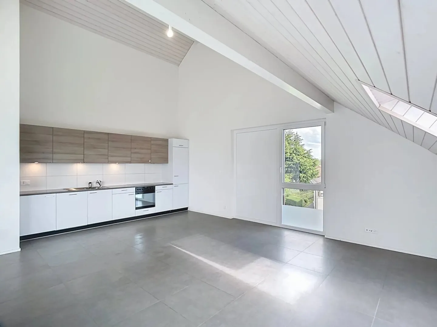 Geräumige und helle 3,5-Zimmer-Wohnung - Foto 5 von 12