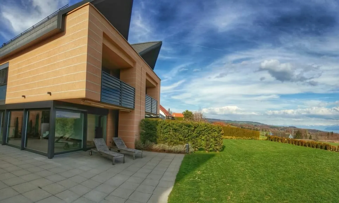 Magnifique maison d'architecte avec vue panoramique - Photo 1 sur 10