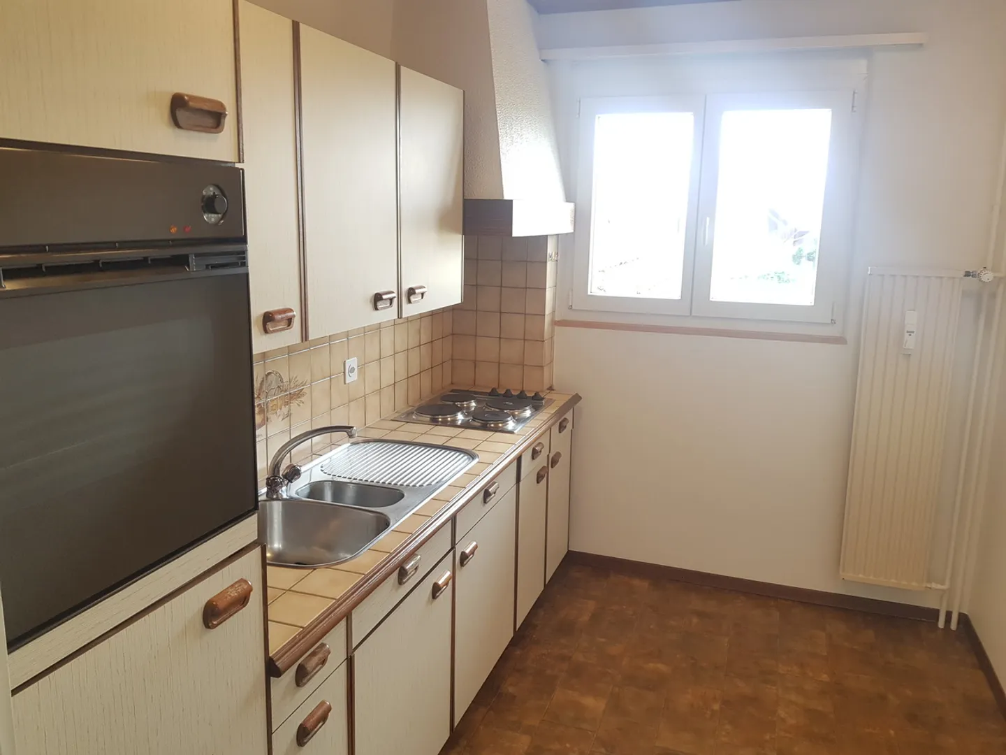 2.5-room apartment in Vendlincourt with large shared garden - Photo 4 of 17