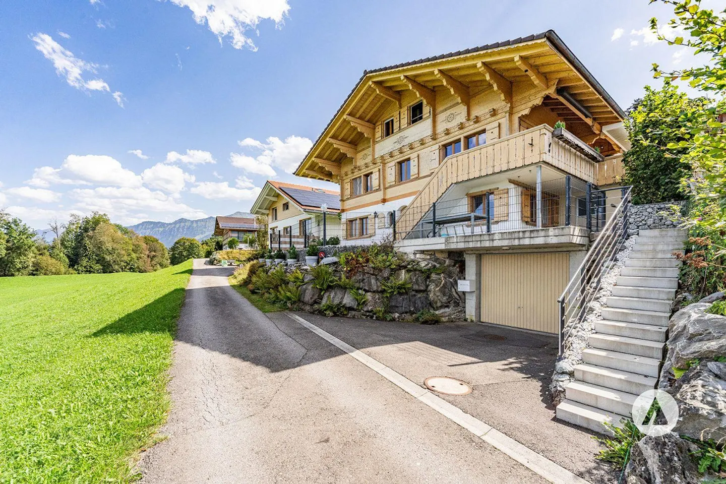 Montagne e lago proprio davanti alla tua porta - Foto 1 di 13