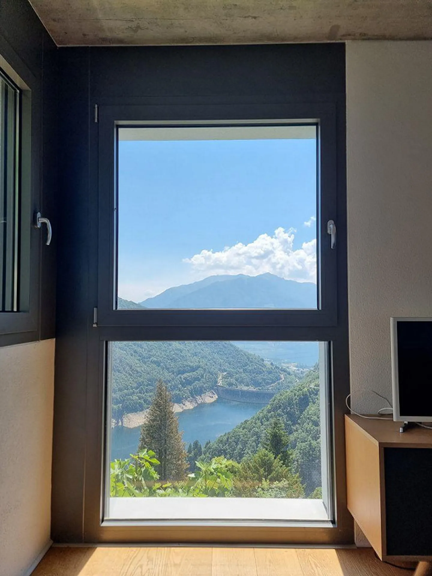 Sonniges Einfamilienhaus mit Seeblick - Foto 6 von 12