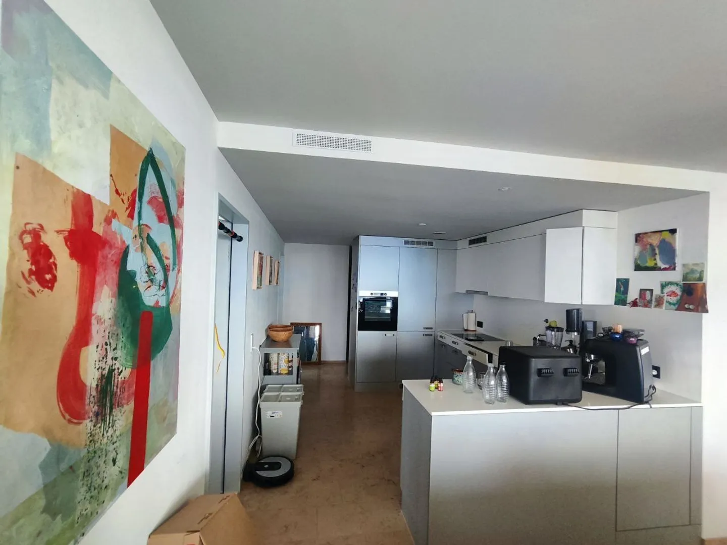 Stylish Apartment with Terrace - Photo 5 of 7