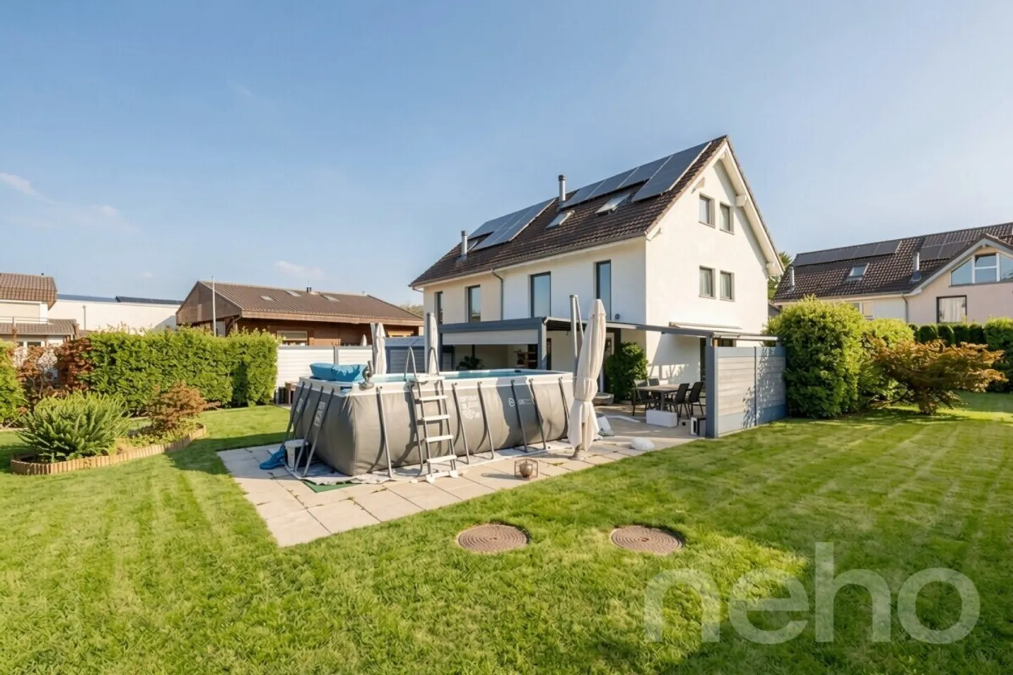 Magnificent villa with garden in Goumoens-la-Ville - Photo 2 of 12