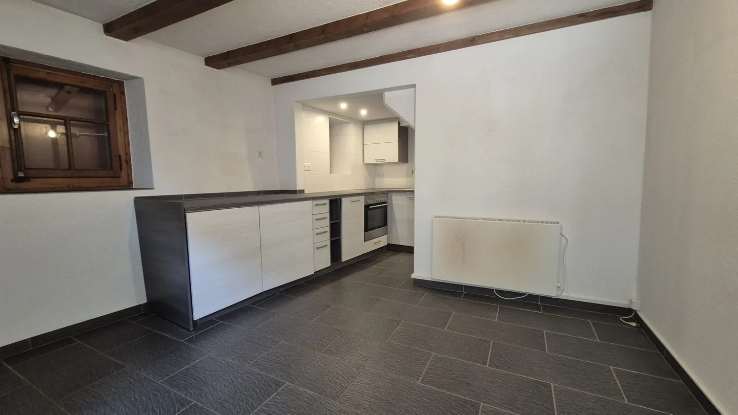 3-Zimmer-Haus mit Garten zu vermieten - Foto 3 von 9