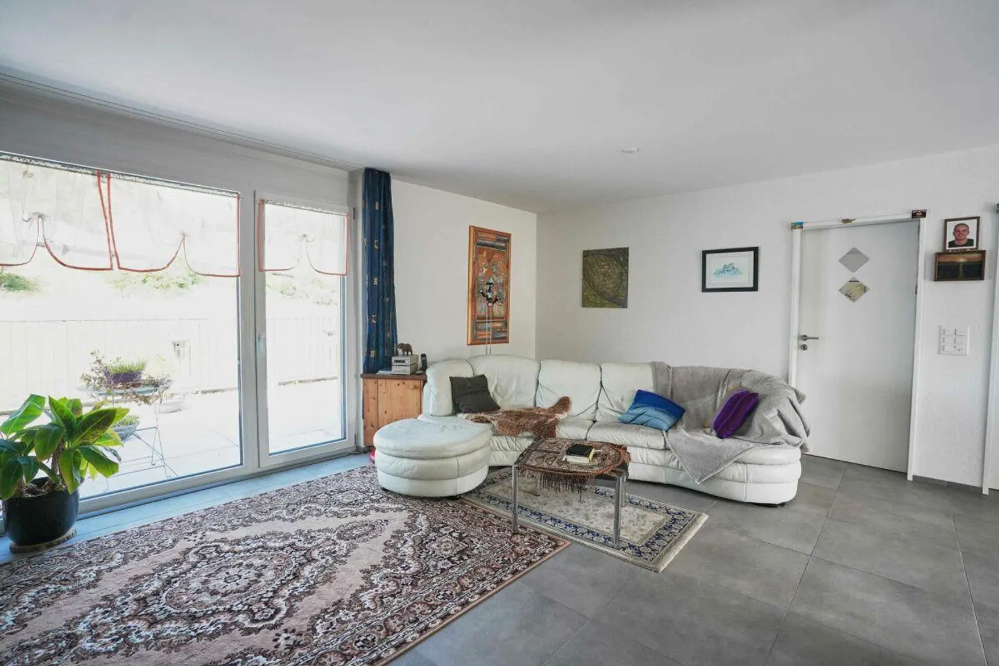 Moderno appartamento attico luminoso di 3,5 locali con grande terrazza - Foto 3 di 10