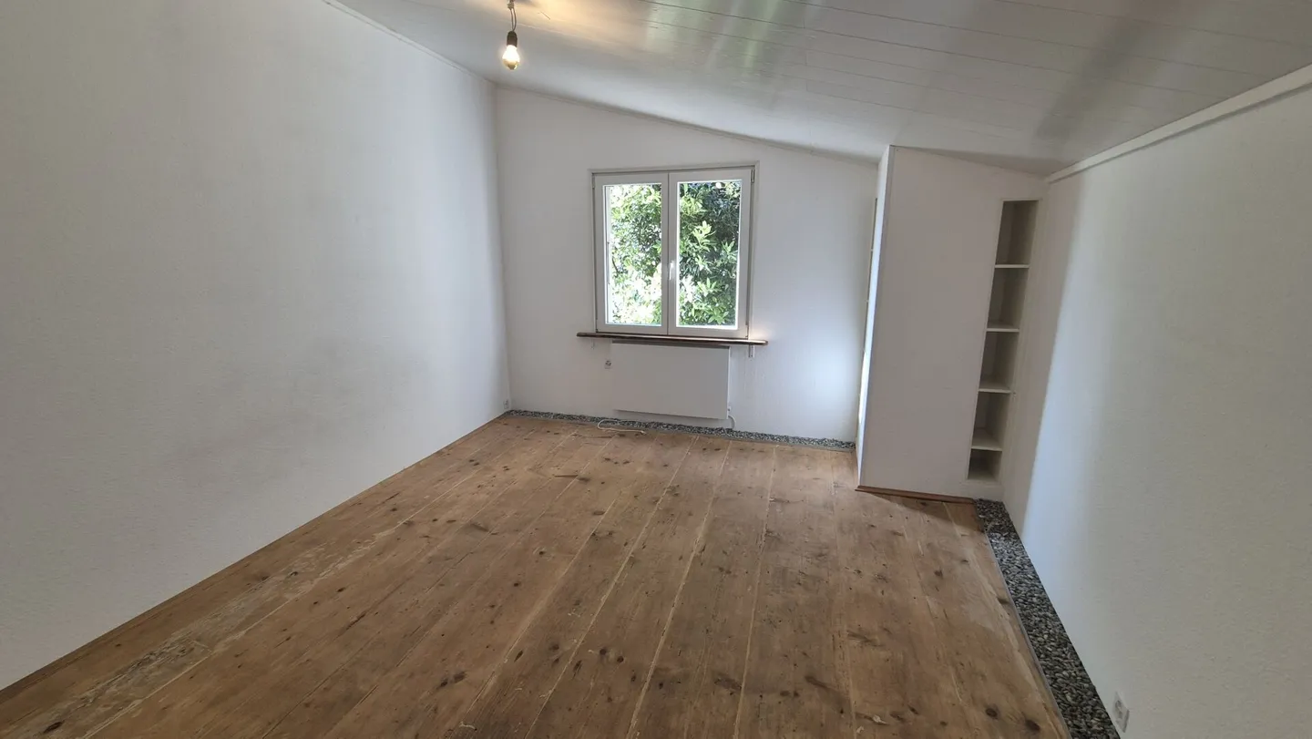 3-Zimmer-Haus mit Garten zu vermieten - Foto 7 von 9