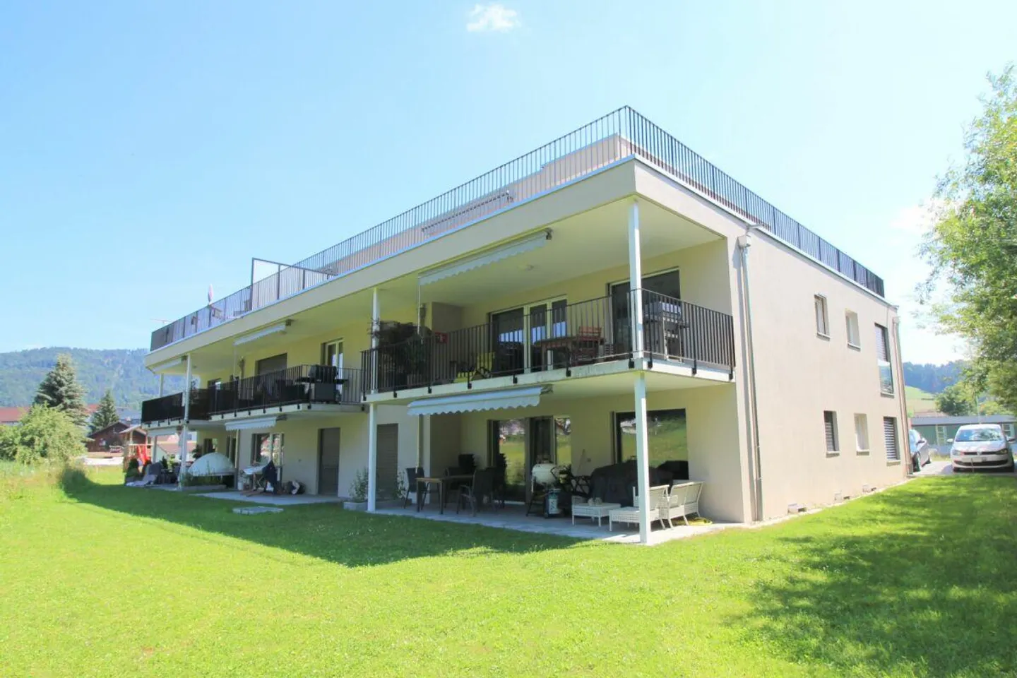Moderno appartamento attico luminoso di 3,5 locali con grande terrazza - Foto 10 di 10