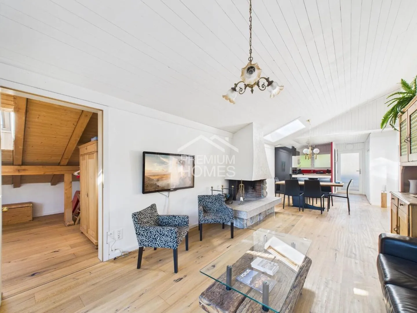 Holiday apartment between Saanen and Gstaad! - Photo 1 of 12