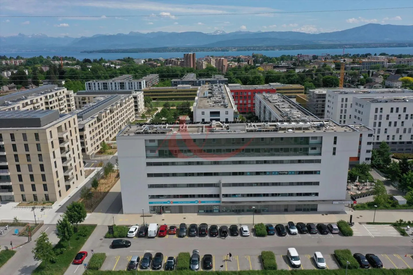 Office space for rent - Photo 1 of 10