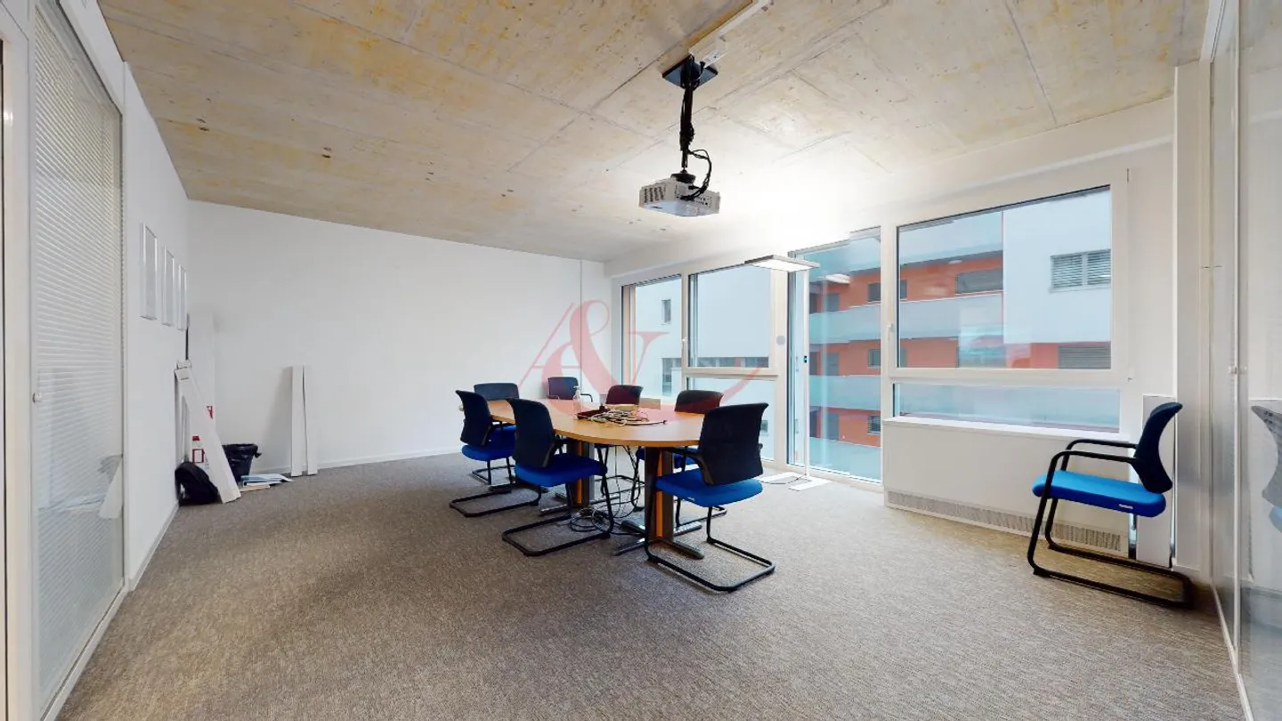 Office space for rent - Photo 5 of 10