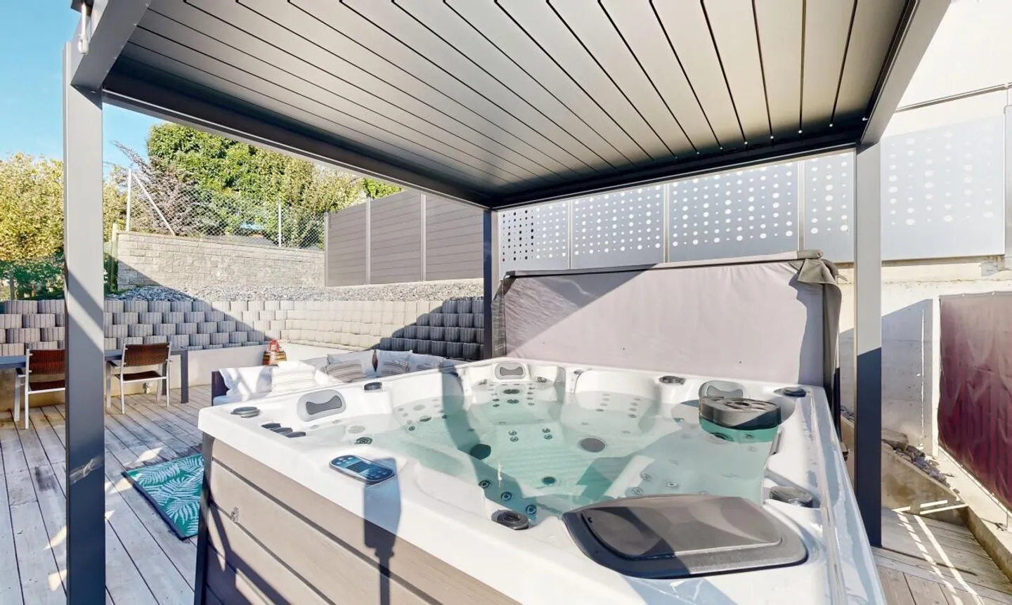 Magnifico appartamento con grande terrazza e jacuzzi - Foto 2 di 11
