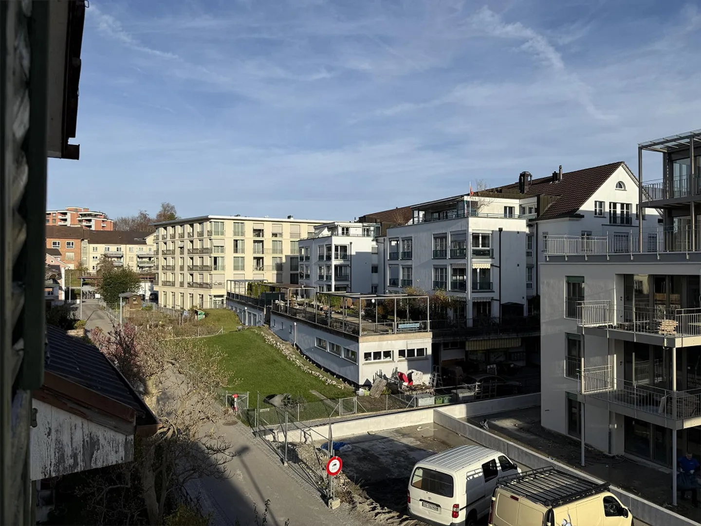 Freshly renovated, bright 3-room attic apartment, perfect location - Photo 11 of 11