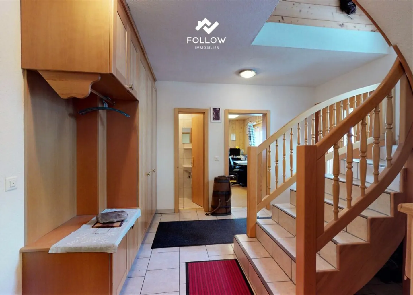 Live where others vacation! Large, well-kept and cozy chalet with expansion potential - Photo 8 of 12