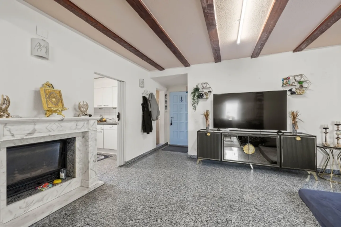 MFH con 3 unità a Frenkendorf - centrale e completamente affittato - Foto 8 di 13