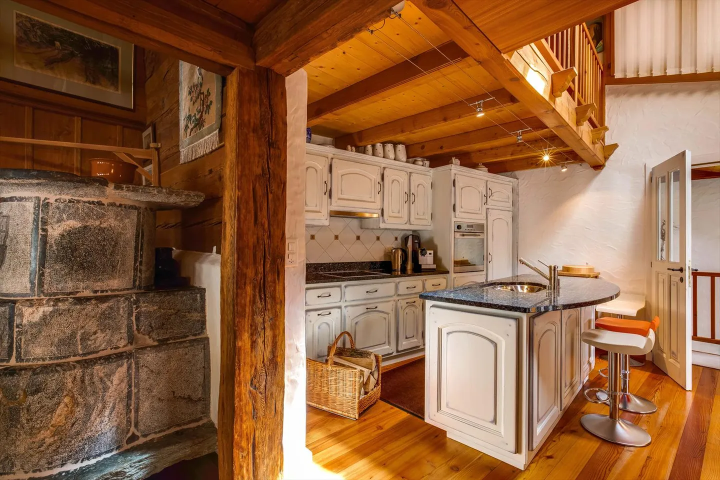 Casa singola in affitto - Foto 2 di 11