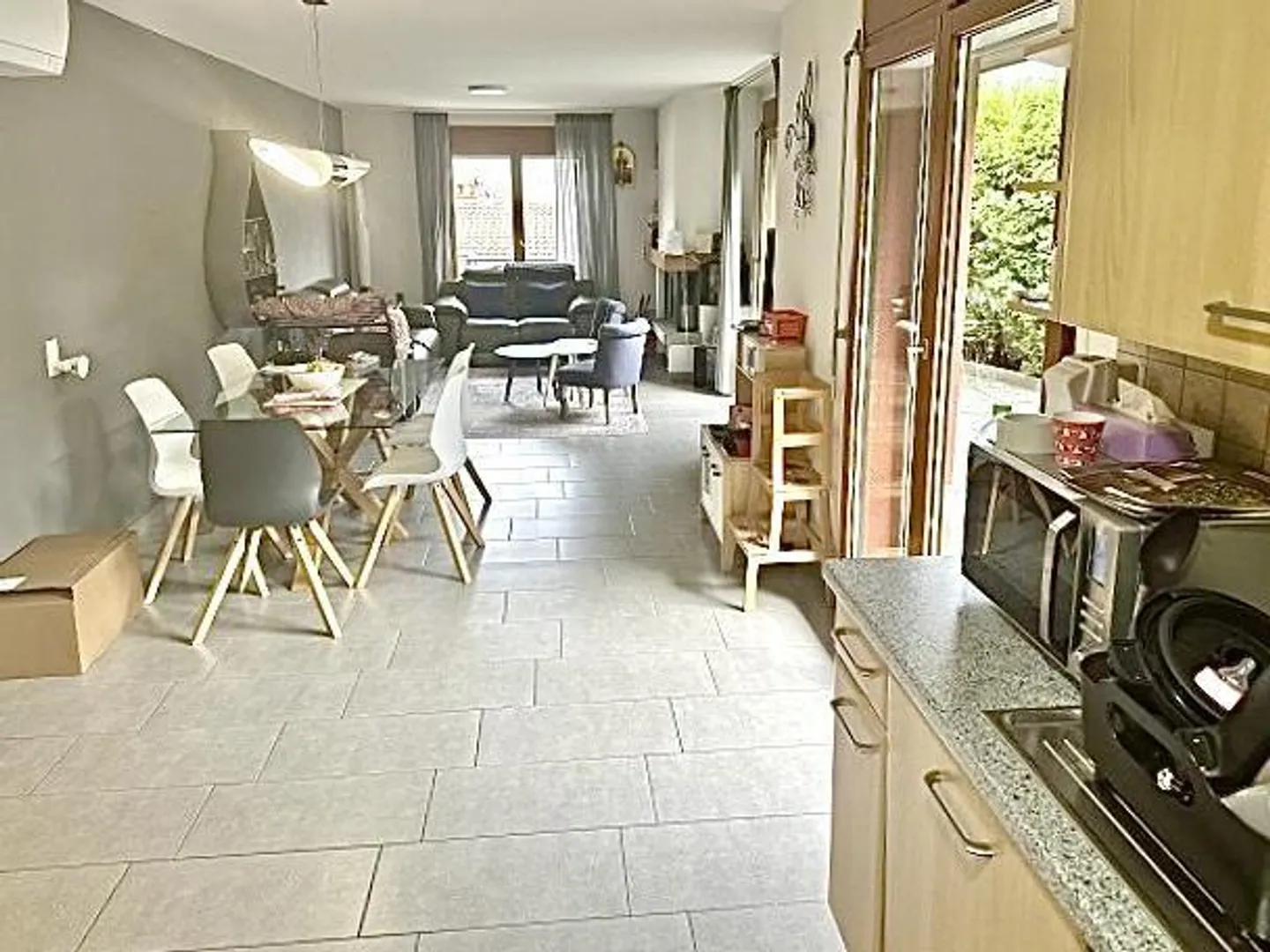 appartamento 4 1/2 locali con giardino - Foto 5 di 36