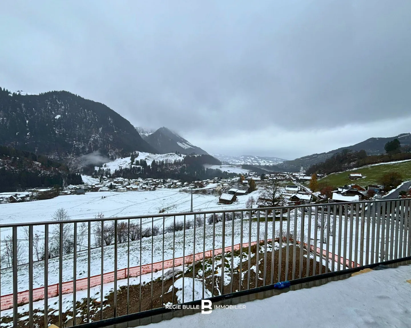 Appartamento 4.5 stanze - Foto 1 di 6