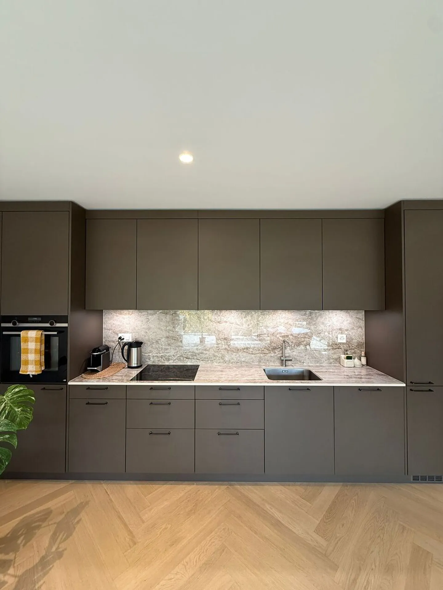 Bel appartement en penthouse de 3 pièces avec terrasse à Vessy - Photo 4 sur 11